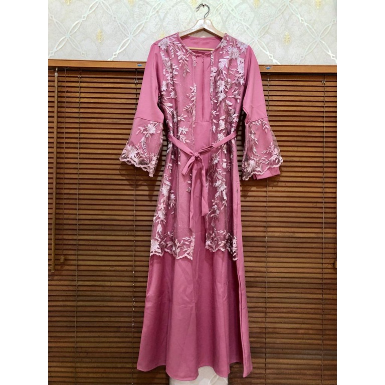 

SALE % Diana Brokat Dress