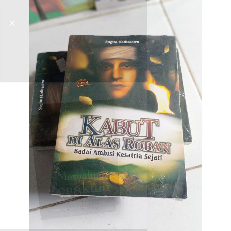 NOVEL KABUT DI ALAS ROBAN