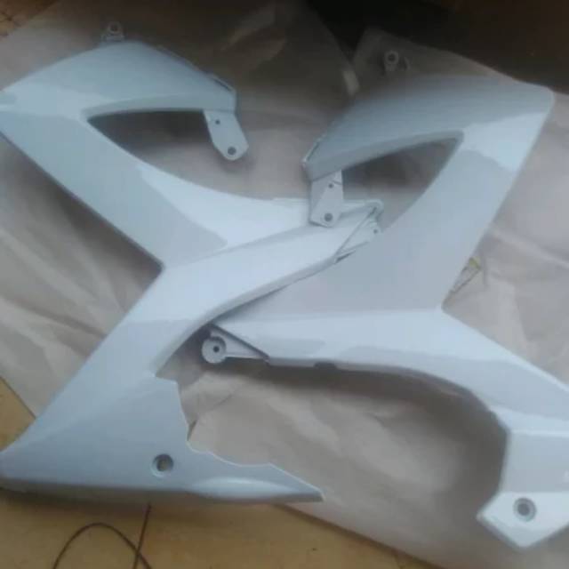 cover body bodi sayap suzuki satria fu facelift 2013 2014 2015 putih