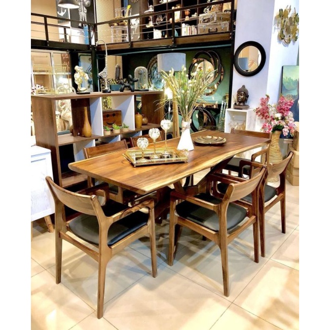 Meja Makan kayu trembesi (khusus manado)