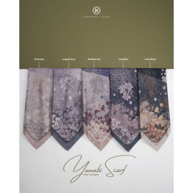 Segiempat Yunabi scarf by Nadheera Luxury