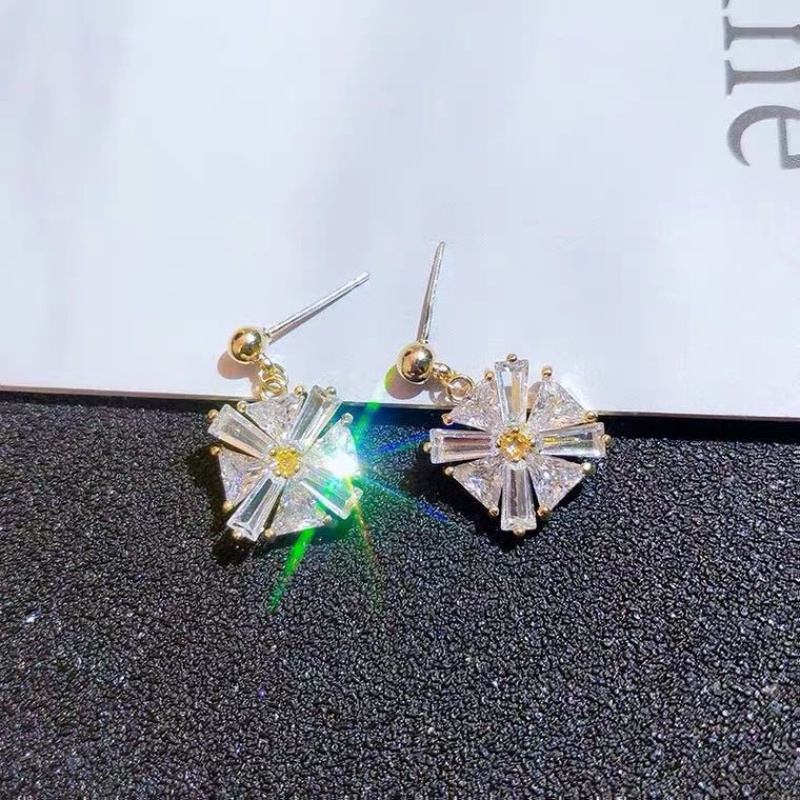 Anting Stud Zircon Gaya Korea Untuk Wanita