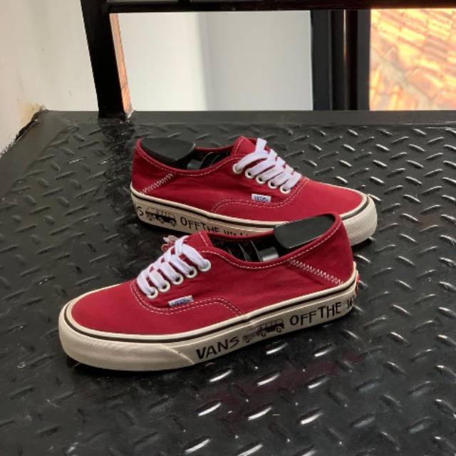 Vans Authentic SF Yusuke Hanai Rumba