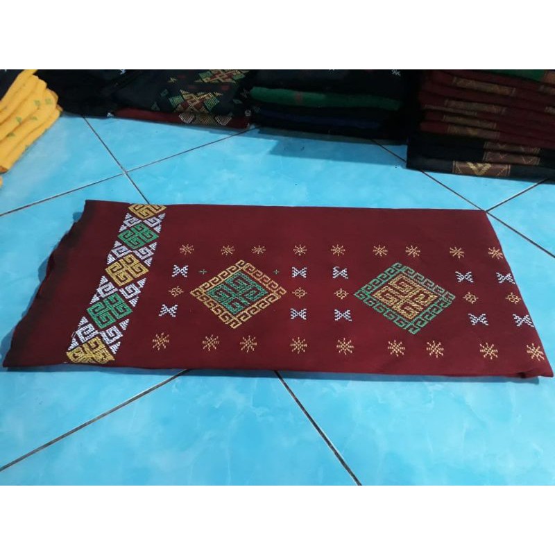 Jual Kain Tenun Paruki Tenun Pabintik Tenun Toraja Maron Shopee Indonesia