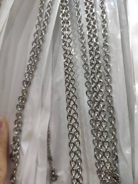 Kalung titanium model nuri warna silver panjang 45cm