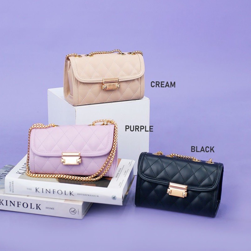 Tas Helary/Cantik/Cewek/Wanita/Terlaris/Kekinian/Terbaik/Terjangkau/Terbatas/Simpel/Elegan/Minimalis