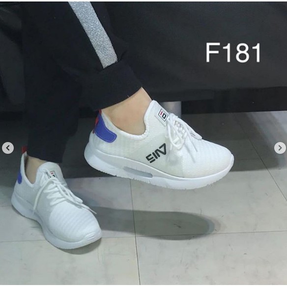 Sneakers F181