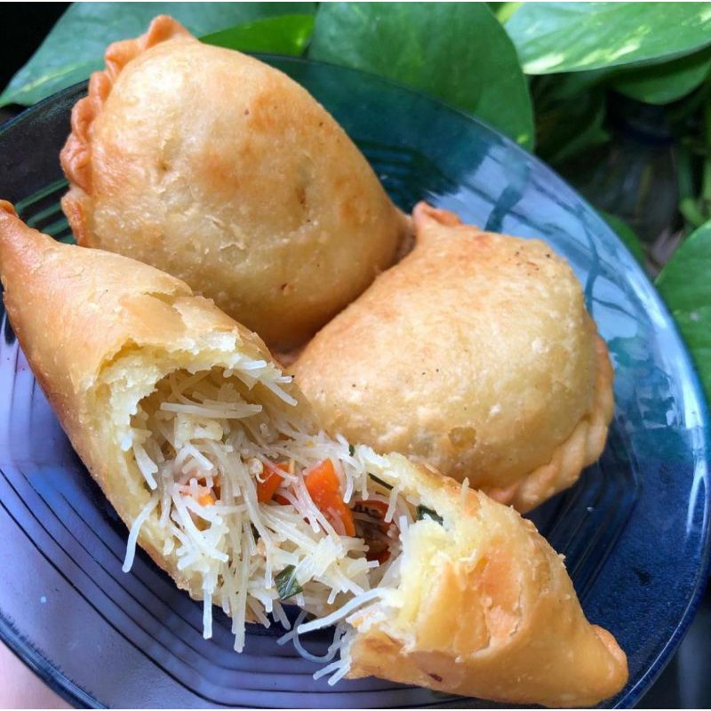 

pastel bihun rawit