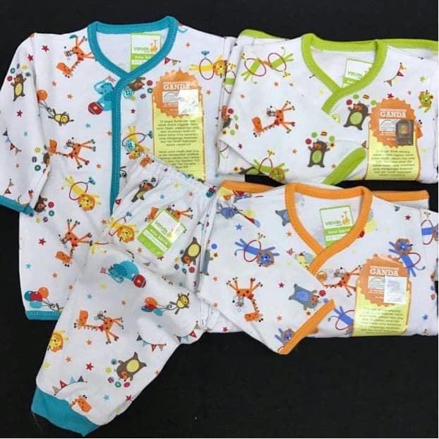 SALE  Velvet Junior Baju Setelan Panjang Newborn / Baju Tidur Bayi Velvet  TERMURAH