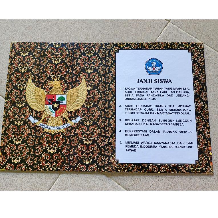 

【C-EMU 【✓ Map Upacara - Naskah Upacara ( Map upacara batik murah ) 1 set isi 5 lengkap
