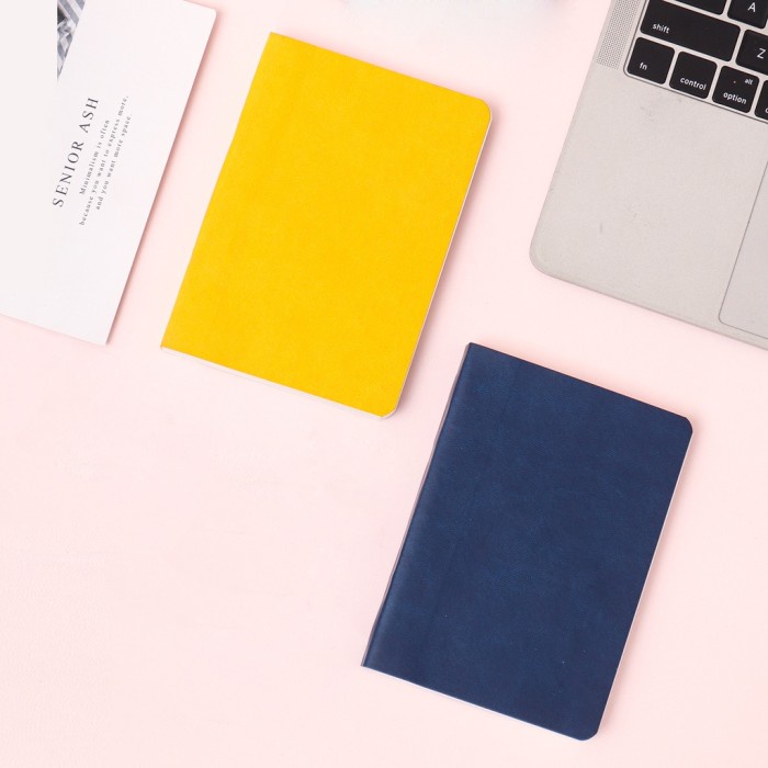 

Bukuqu Pocket Notebook Leather A6 - Buku Saku - Notebook pocket - Navy, Plain