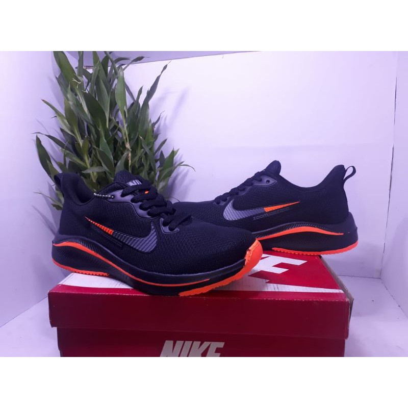 Terbaru Nike Zoom , Sepatu Running Pria Santai vormal Olahraga