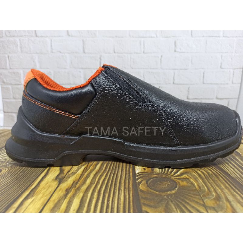 Sepatu safety KING'S KWD 207