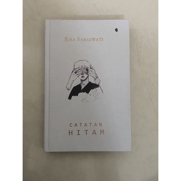 Catatan Hitam - Risa Saraswati (Preloved)