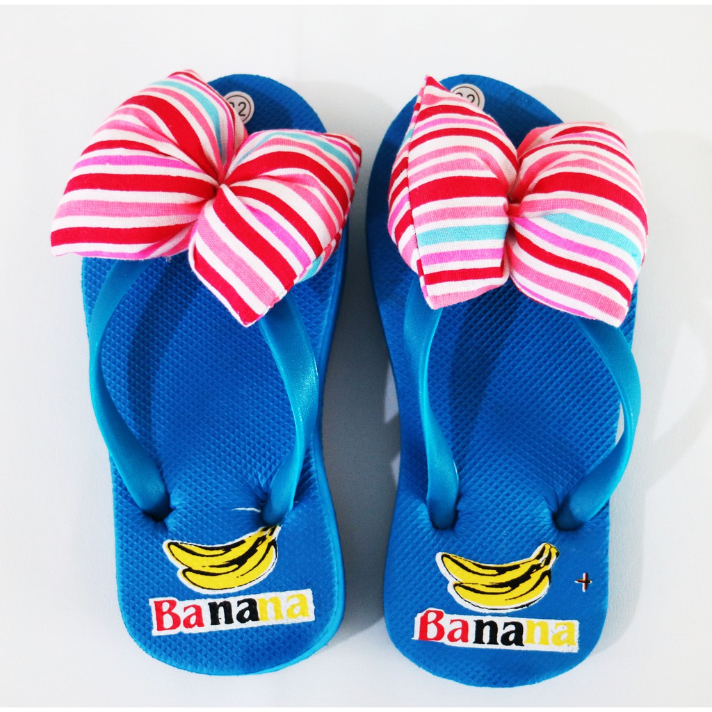 Sendal jepit anak perempuan