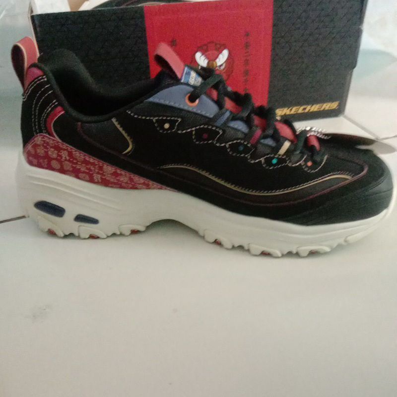 gratis - Skechers D'Lites-Woman Sneaker Black/Multi