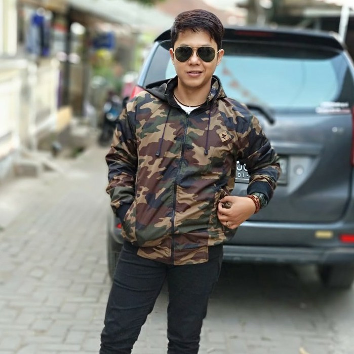 Jaket Bolak Balik Loreng Jaket Zipper Bb Dc