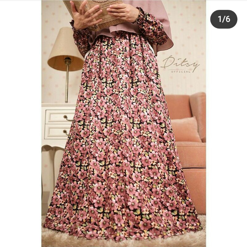 Ditsy Chamomile Black size Jumbo