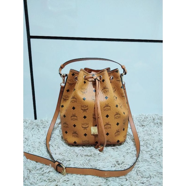 Mima Second Shop Tas slingbag bekas MCM
