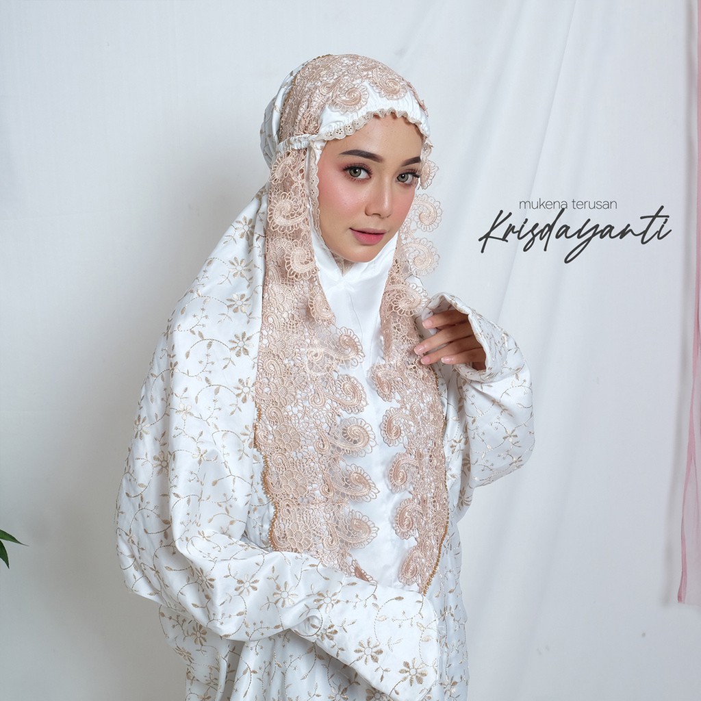 Mukena Terusan Sutra Paris Krisdayanti Varian Milo