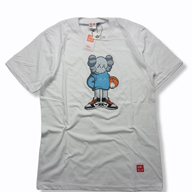 T-shirt Black dan putih Uniqlo Nobita / baju distro atasan terpopuler terlaris pria wanita pakaian dewasa unisex-Basket