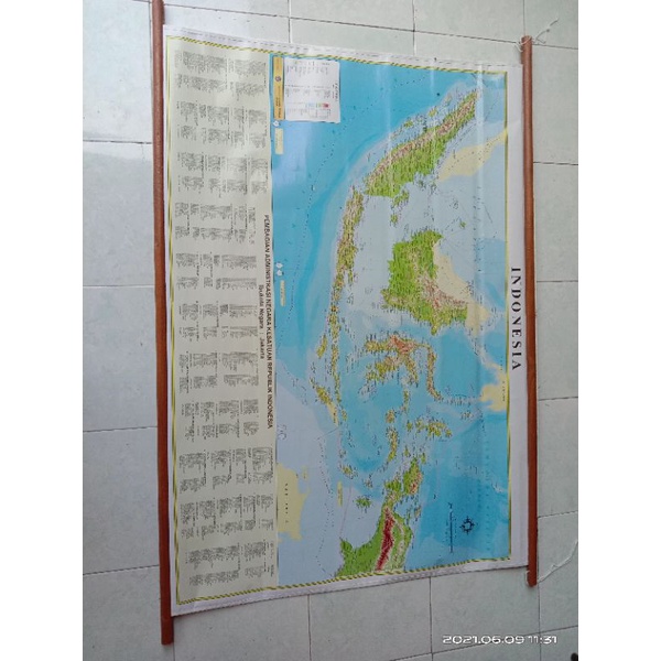 

peta bingkai sedang ukuran 90cm x 125cm tersedia Indonesia dan Dunia