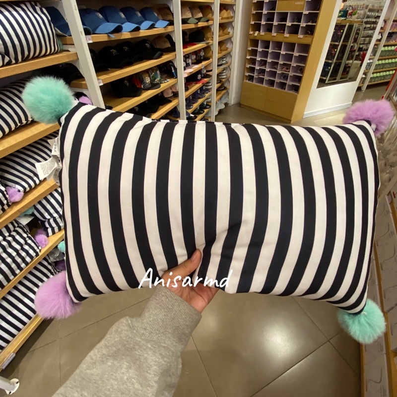 canvas pillow striped miniso / bantal miniso / bantal kanvas miniso / bantal motif stripe