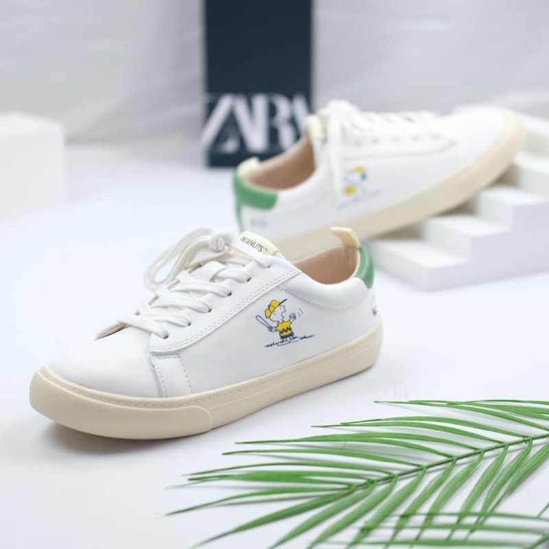 Sepatu Kets Putih Wanita ZR Snoopy By Peanuts White Sneakers Premium Import Leather Kulit, Casual Da