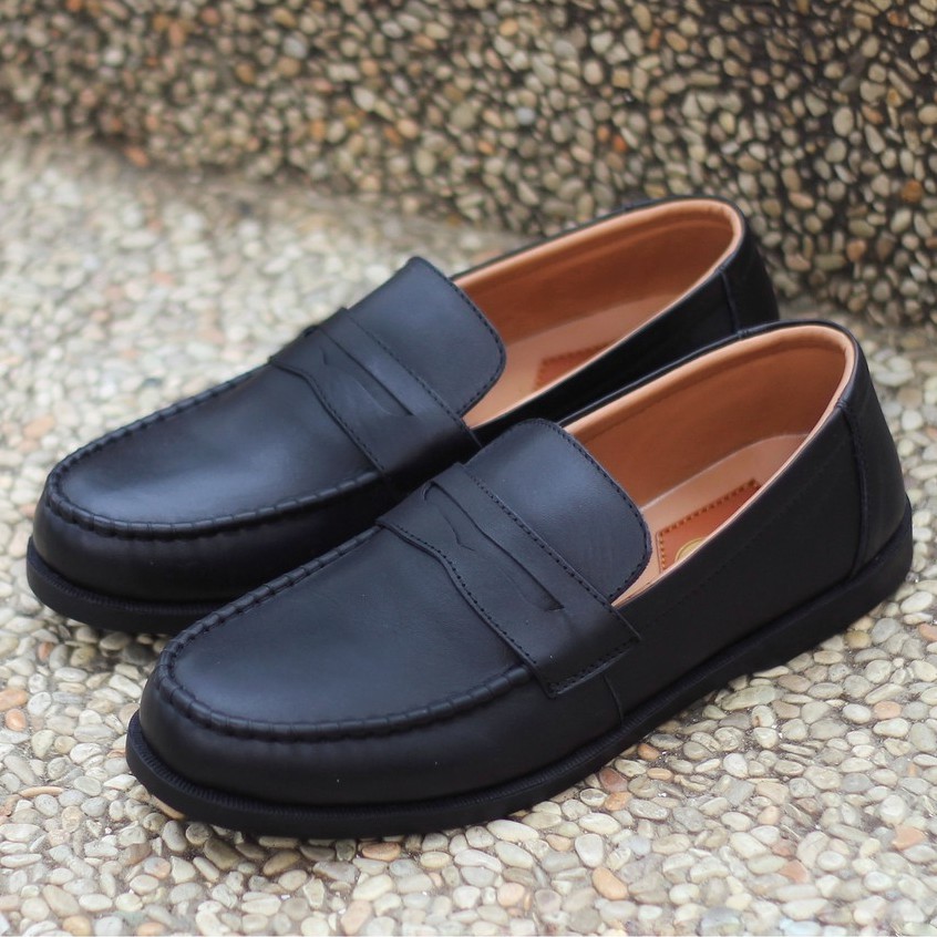 Melismatic Black | Sepatu Loafers Penny Klasik Vintage Klasik Ori Loafer Slip Footwear | FORIND Reyl