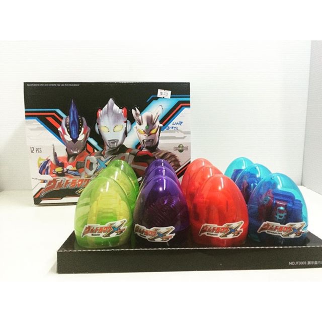 Telur miniafigure ultraman