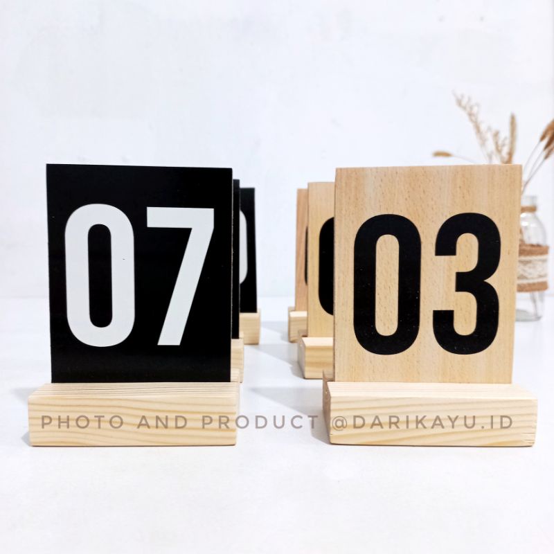Nomor Meja Kayu / Nomor Meja Cafe Resto Minimalis