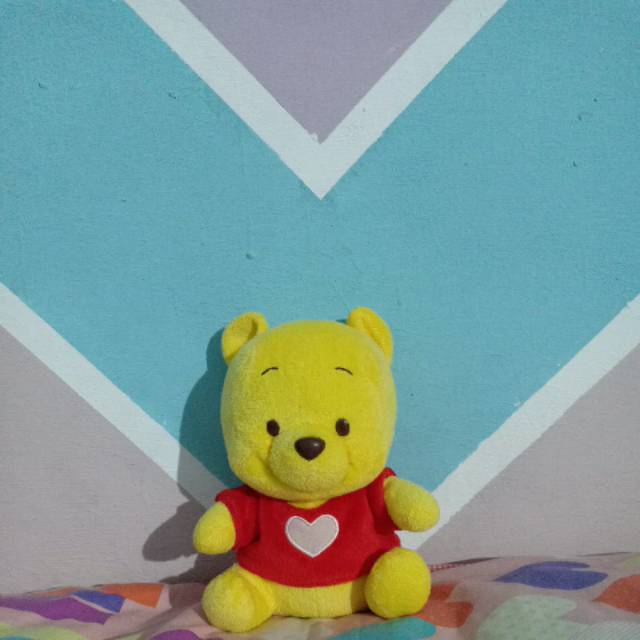Preloved Boneka Pooh Baju Love Merah Original Disney Baby