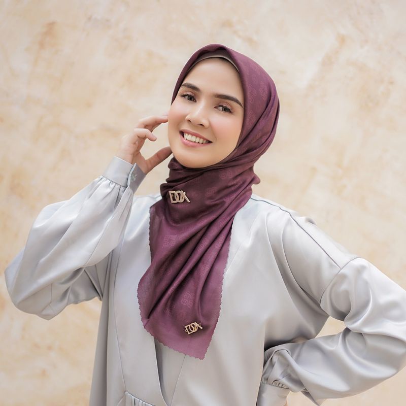 MONOGRAM SCARF BURGUNDY by DOA DEWI SANDRA