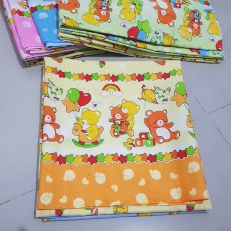 12 pcs bedong bayi / gedong bayi murah kain flanel size 90x80