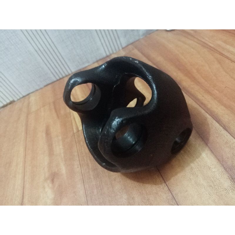 SPACER CENTRAL JCB 3CX 814/86203