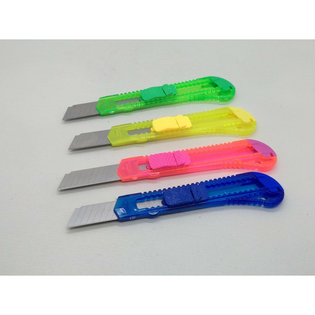 

Pisau Cutter / Cutter Knife Besar