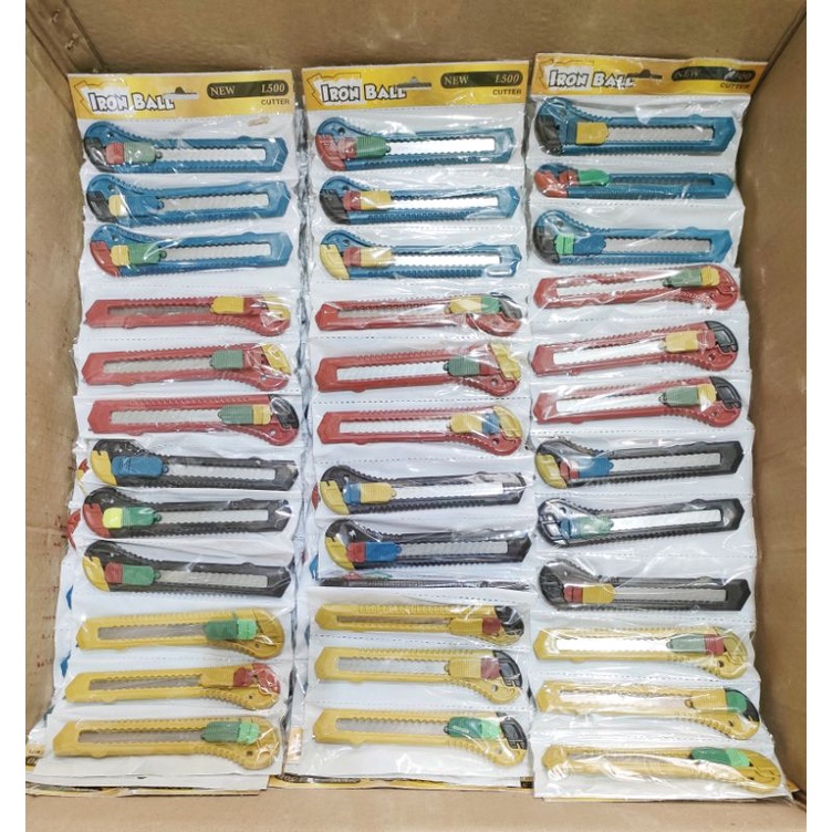 

Cutter L 500 cutter pemotong serbaguna cutter lembaran isi 12 pcs