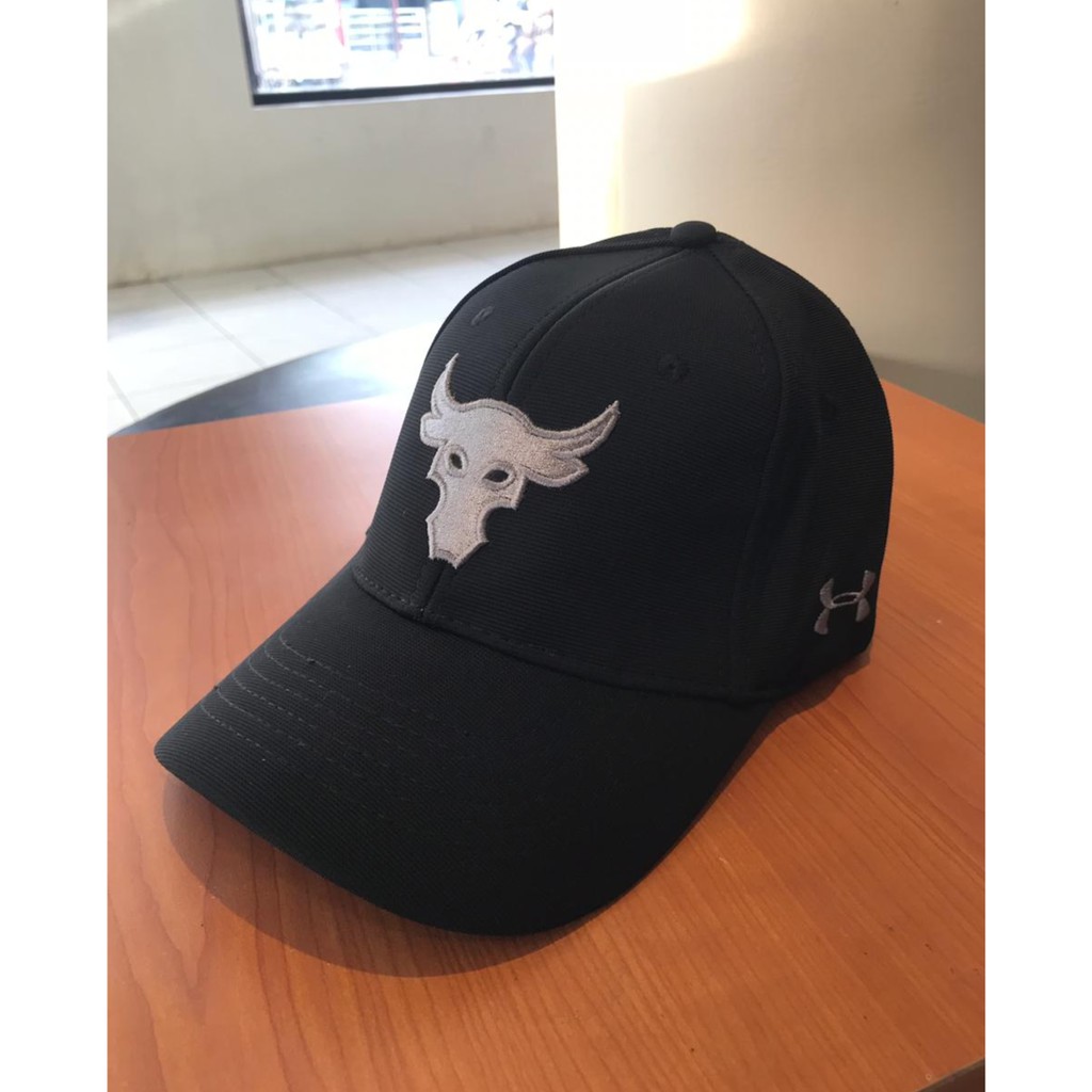 TOPI HITAM UNDER ARMOUR PROJECT ROCK