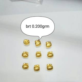 Gelang EMAS HONGKONG HK 24 karat monney bag tali merah Gelang EMAS HONGKONG HK 24 karat monney bag tali merah