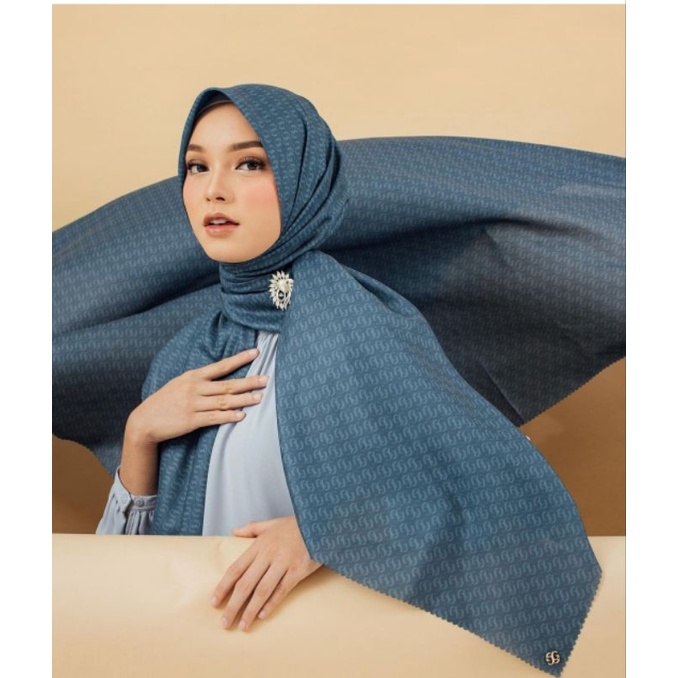 Monogram scarf Geulis