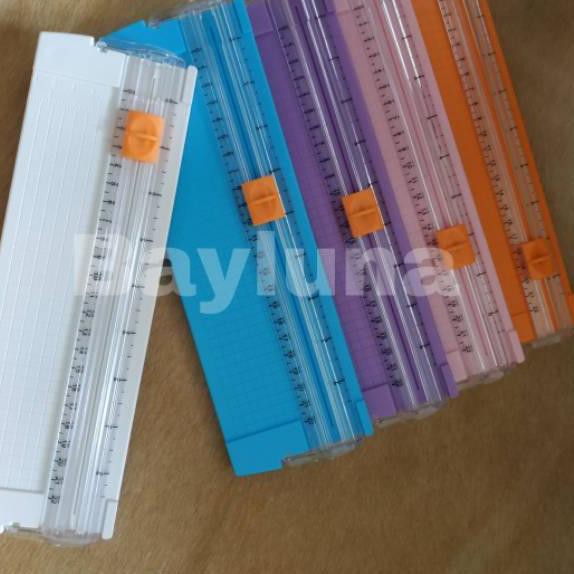 

Terbaru DKG Paper Trimmer Pemotong Kertas A5 / A4 UY J6C