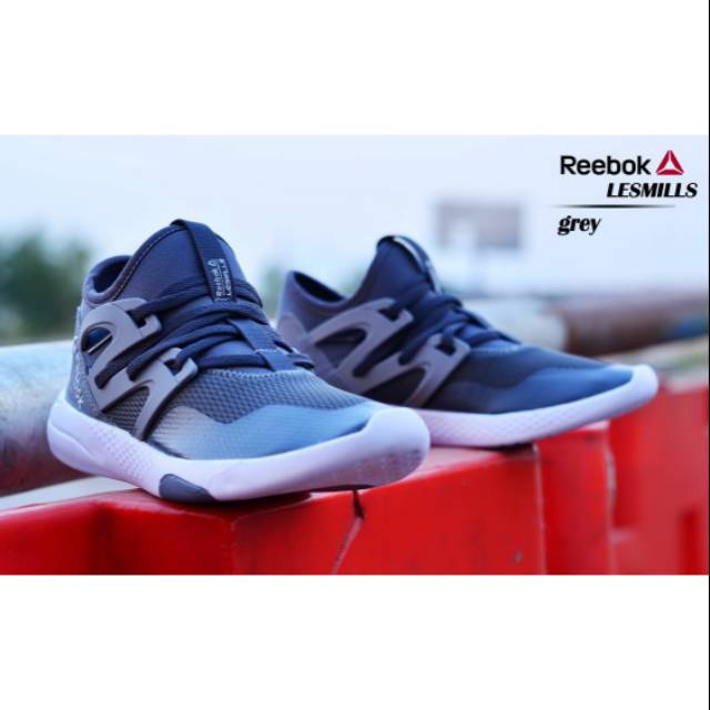 Reebok Lesmills Sepatu Casual Pria Olahraga Sneakers
