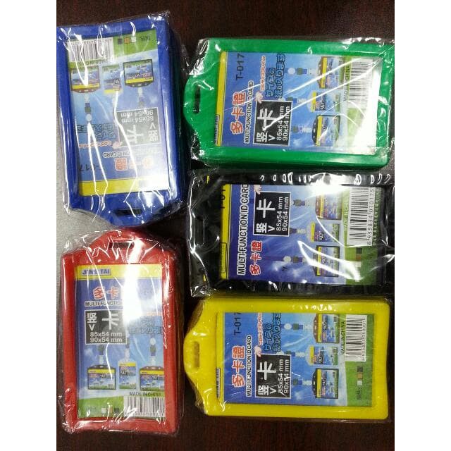 

Card holder / tempat simpan kartu ID card plastik tebal KEJEA T017