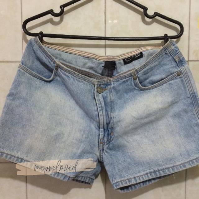 #TOKO_MAMOY ; Preloved No Boundaries Celana Pendek Denim/Celana Pendek Jeans/Hot Pant/Short Pant