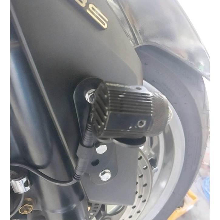 Bracket Lampu Tembak Sorot Breket Dudukan LED Braket Spakbor Motor Yamaha NMAX AEROX XMAX LEXI ADV 150