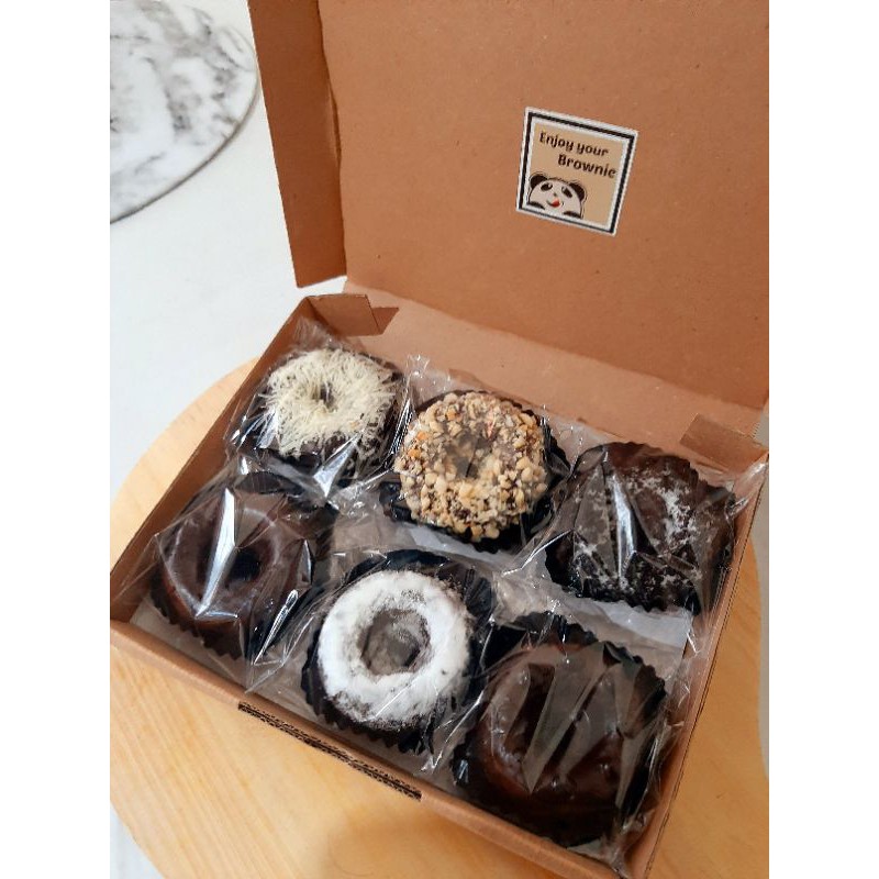 

Donat Brownies Medium (6 pcs)