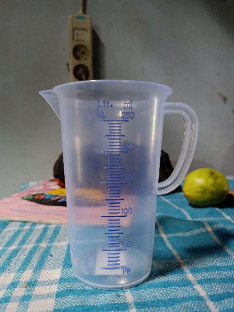 Gelas Takar / Gelas Ukur 250 Ml :)