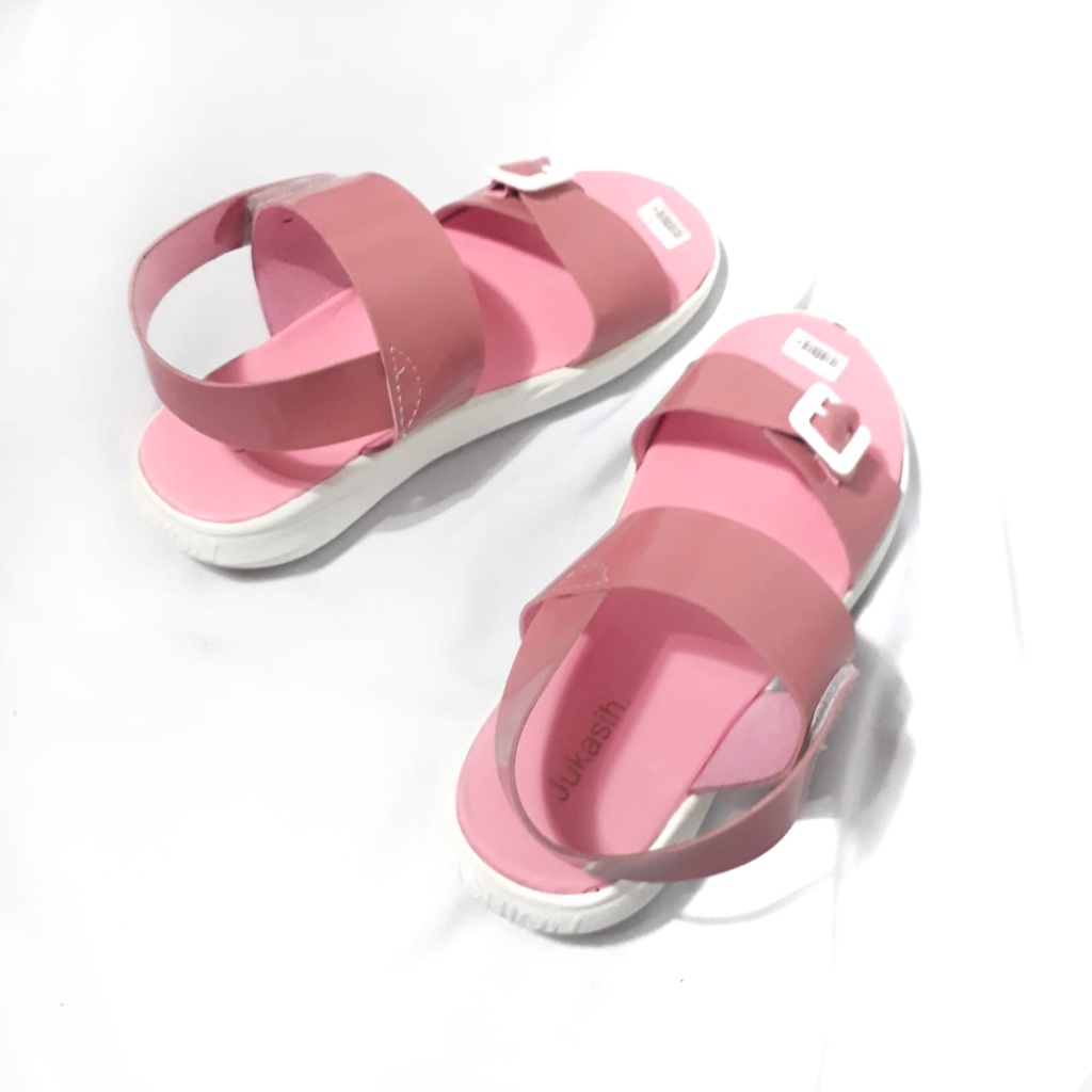 sandal wanita fashion gesper/kekinian