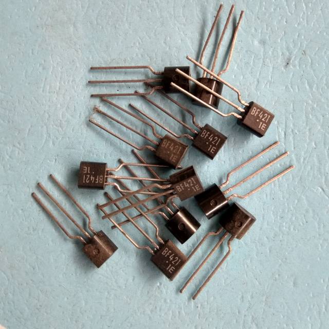 Jual Transistor BF421 kaki 3pin | Shopee Indonesia