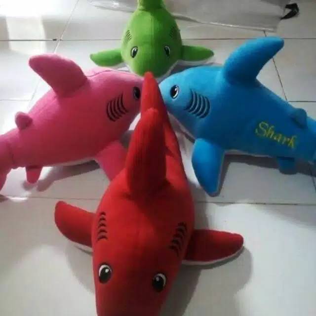 Boneka baby shark size:L